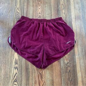 Nike Classic Running Shorts, Men’s Medium